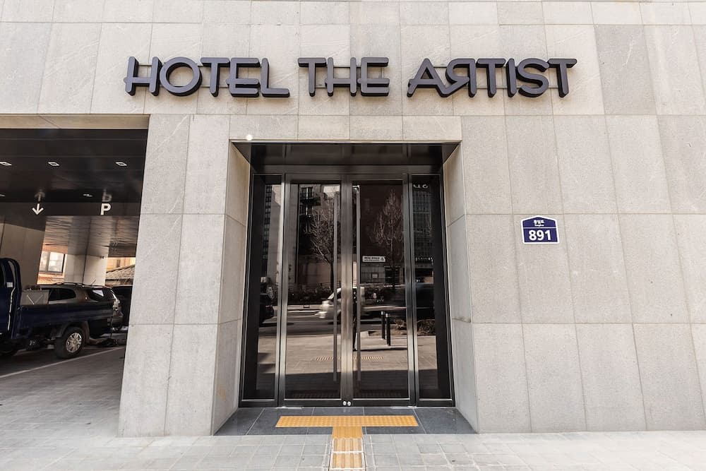 hotel image