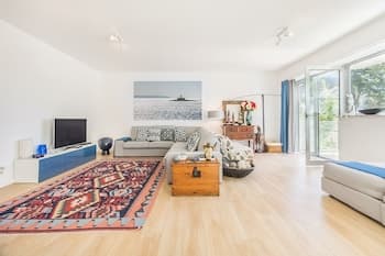 Luxury Beach Experience in Lisbon