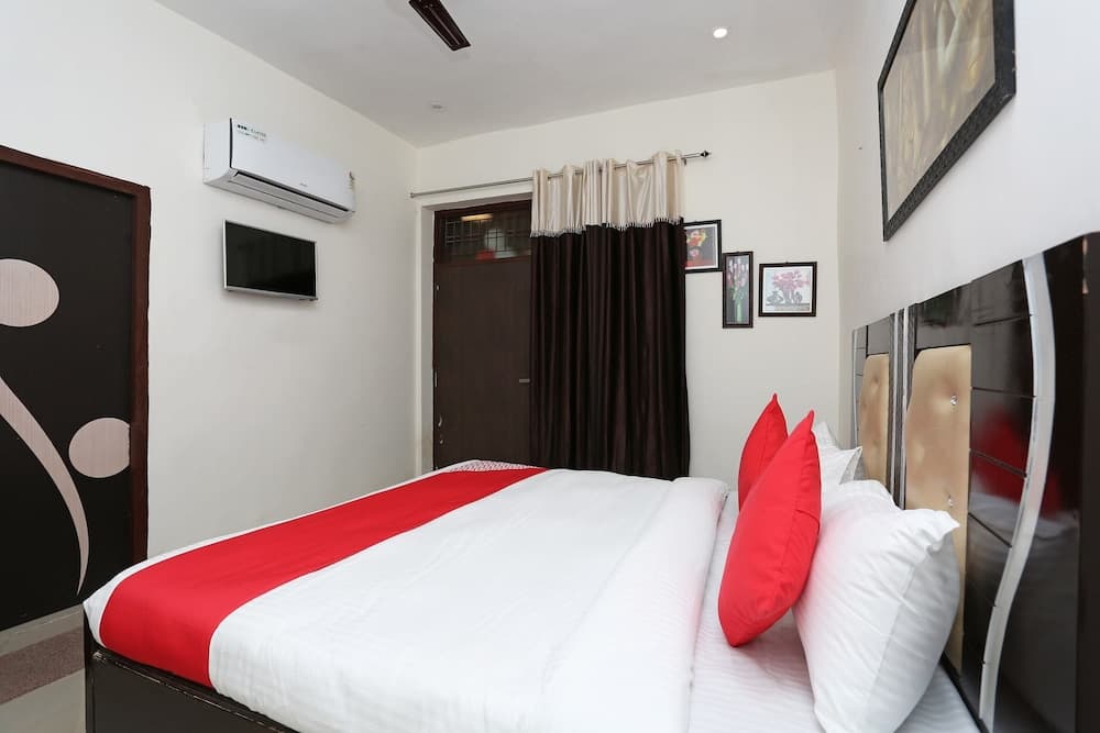 OYO 17443 Tirupati Residency