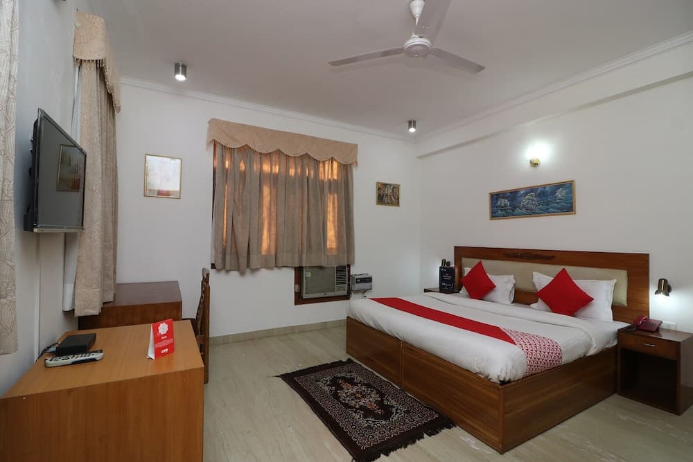 OYO Flagship 25106 Swastik Hospitality