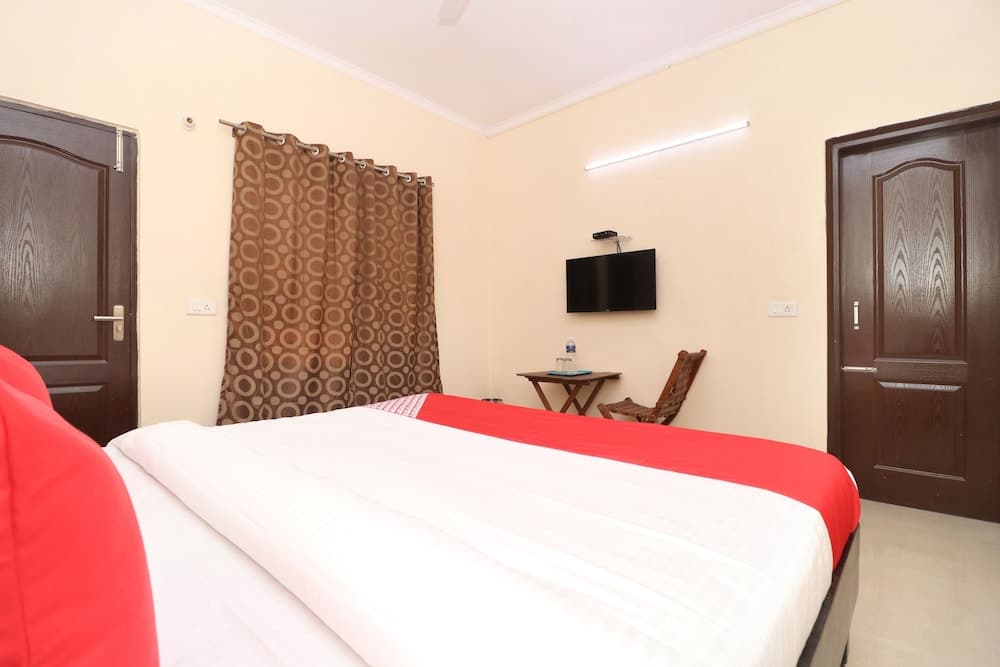 OYO 22821 Hotel Sunroof