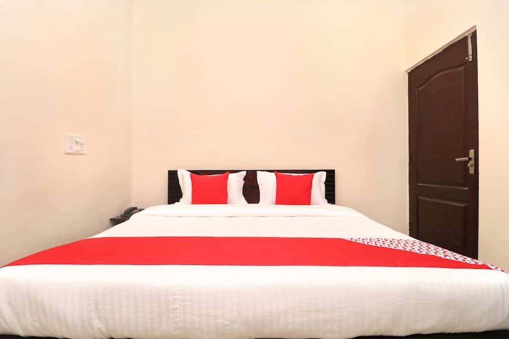 OYO 22821 Hotel Sunroof