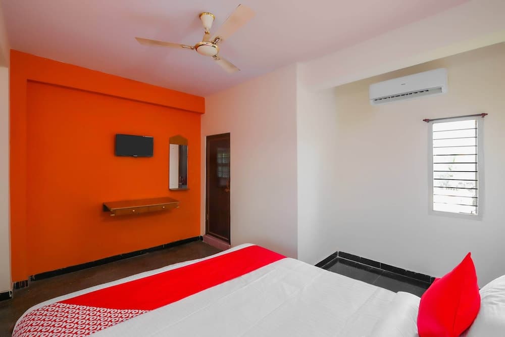 OYO 17057 Narayani Residency