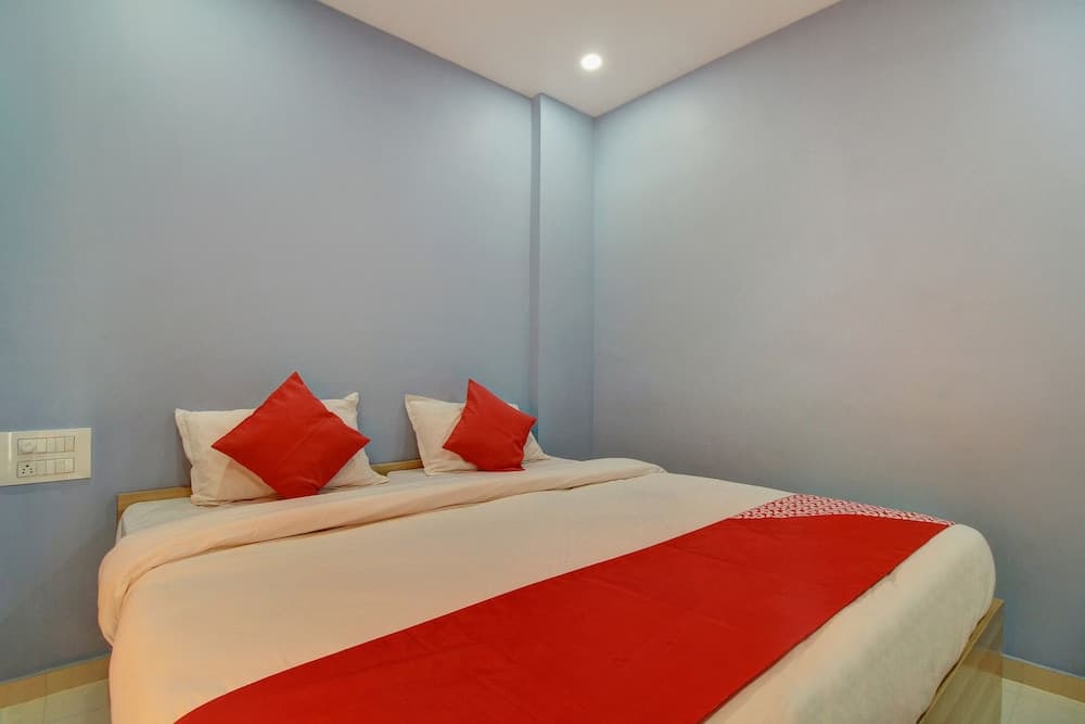 OYO 22512 Krishna Kausthubha Service Apartment