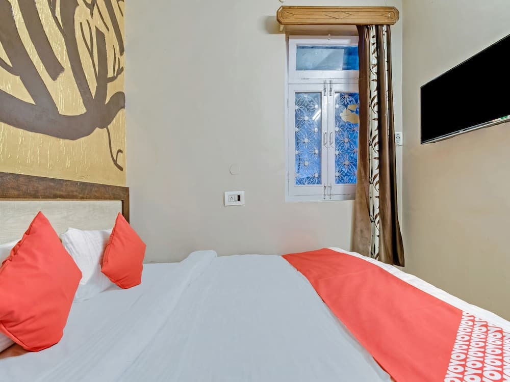 OYO 24244 Chamunda View