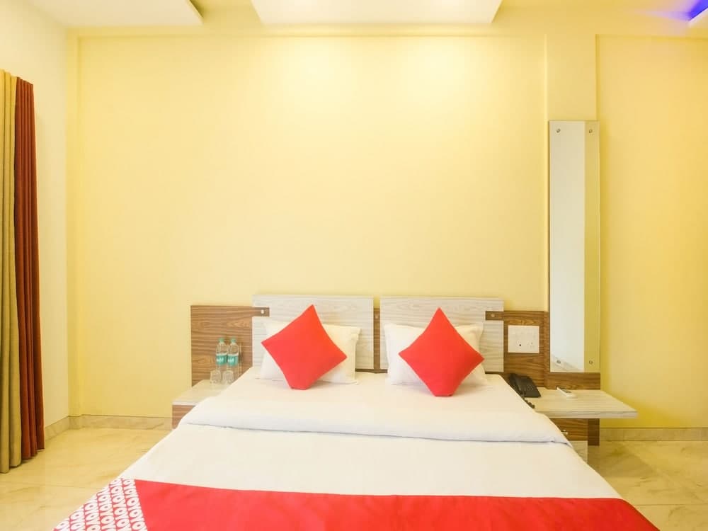 OYO 15999 Sahyadri Cottage