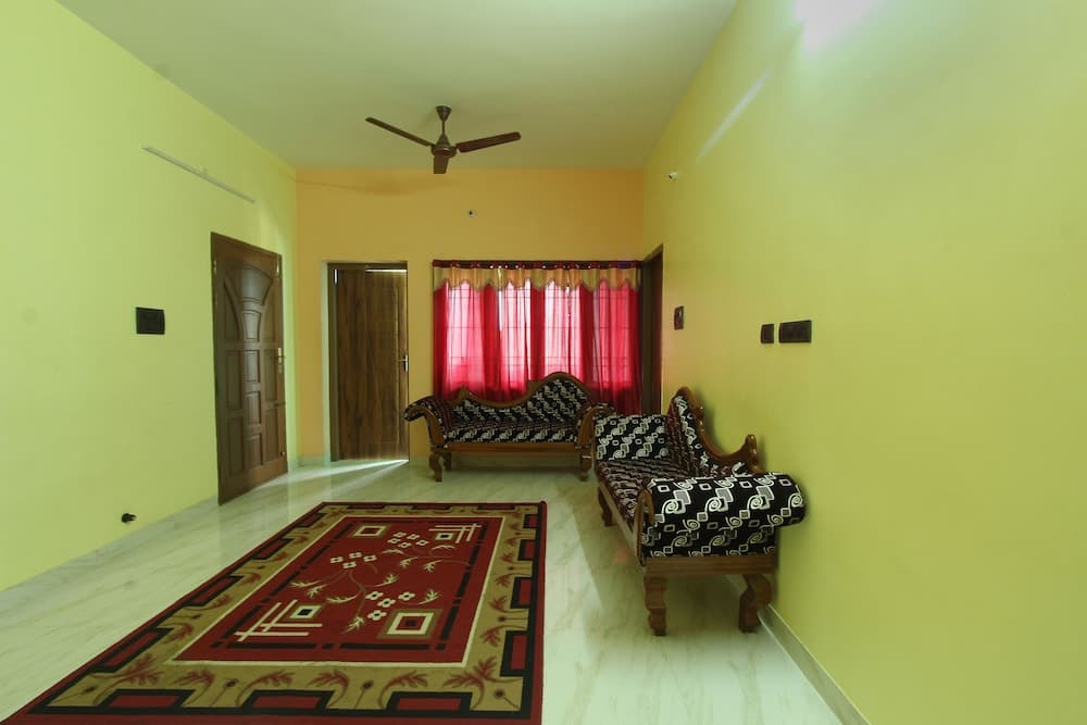 OYO 18456 Anugraha Vasantham