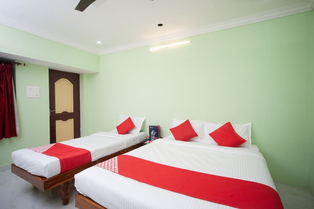 OYO 23300 Seabreeze Residency