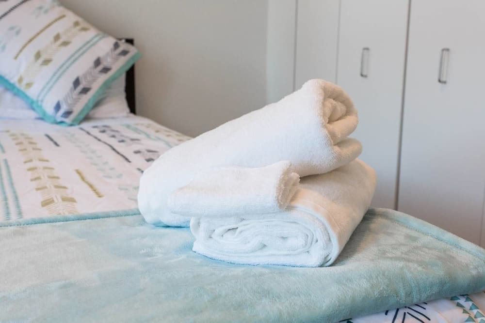 Juniper Mist - Modern 1 Bdr in Downtown