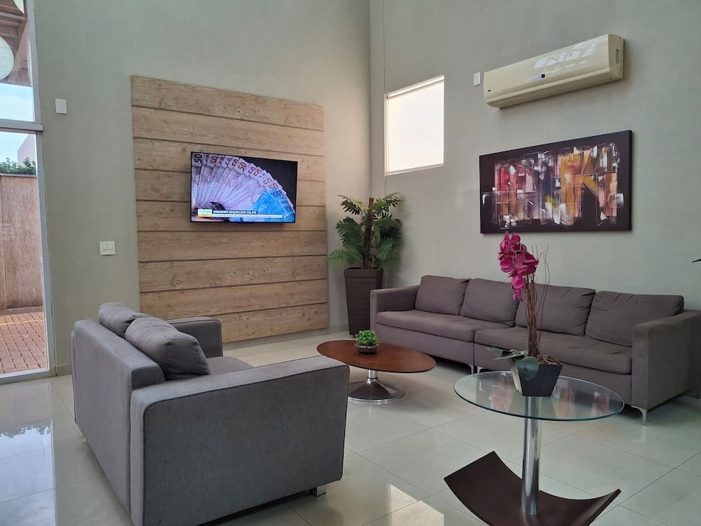 Onix Inn Hotel Cravinhos