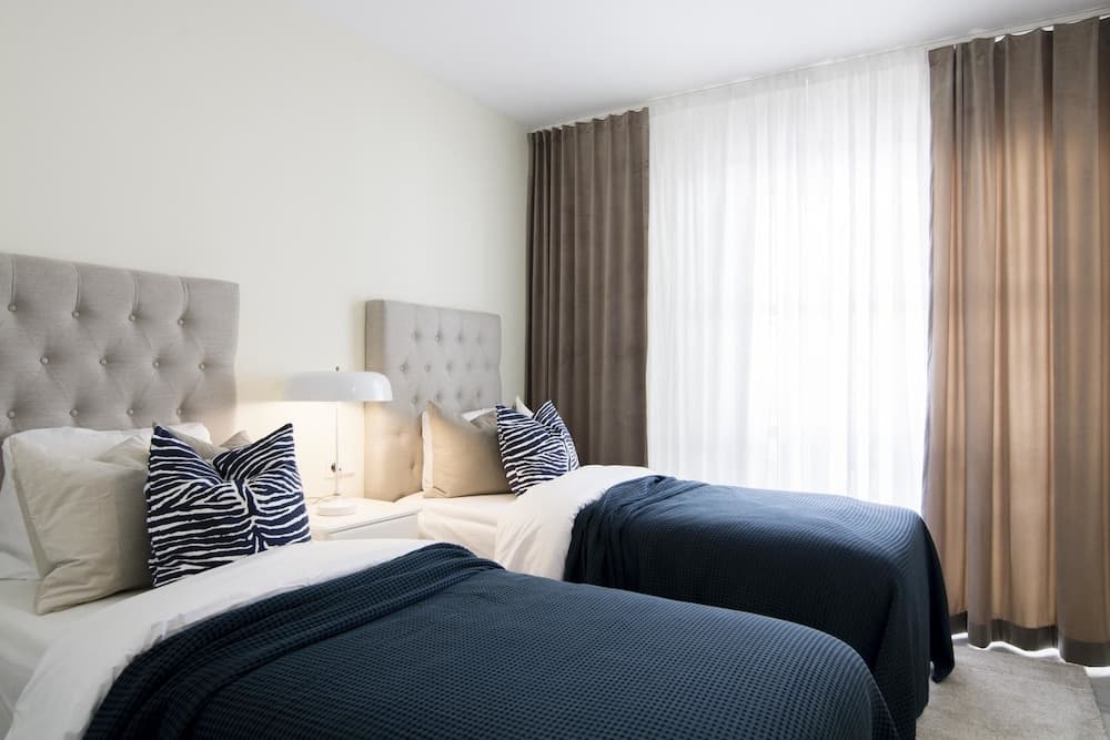 ELD3- Spacious 3 bedroom apt close to Puerto Banus