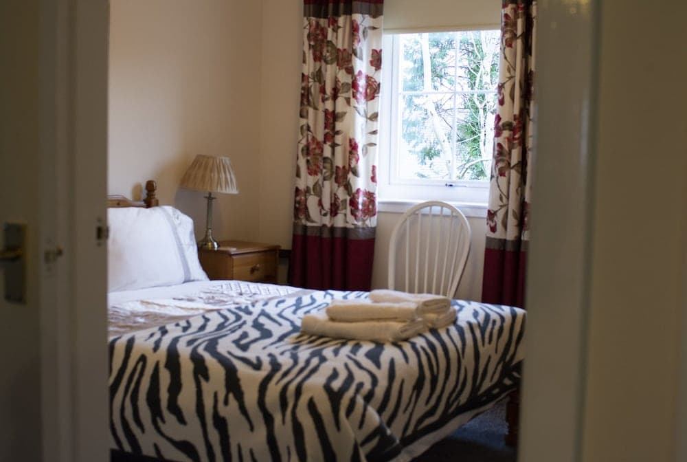 Apartment 4, Skye Holiday Apartments, Phoenix Flats