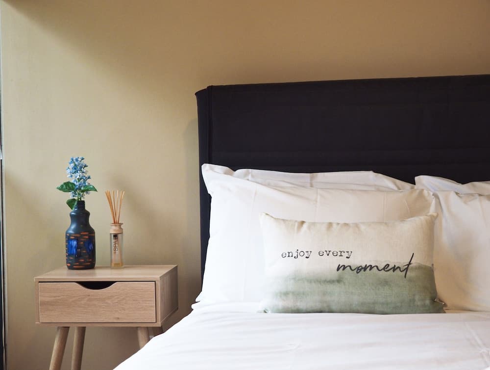 Metro Apartments South Melbourne CBD edge