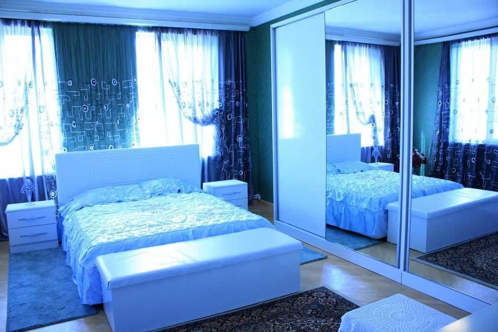 Guest House on Gorgasali Street