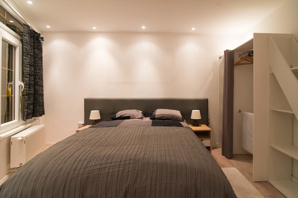 City house 4 bedrooms