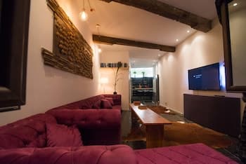 City house 4 bedrooms