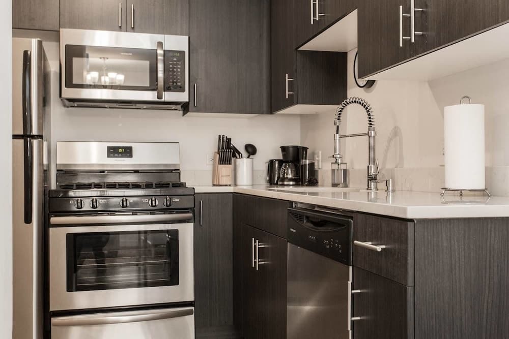 Sycamore Sunset - Modern 1bdr in Downtown