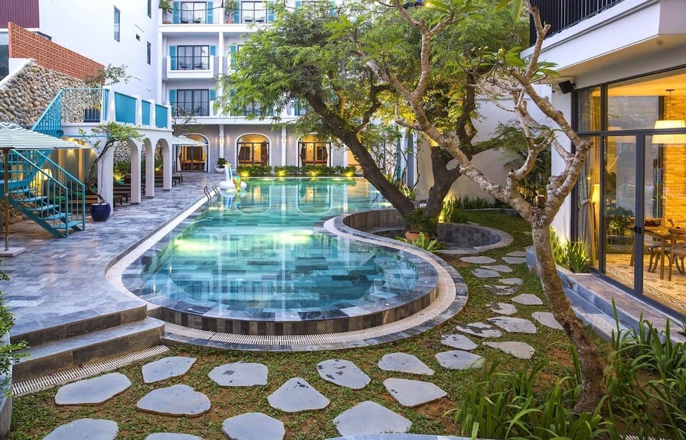 hotel image