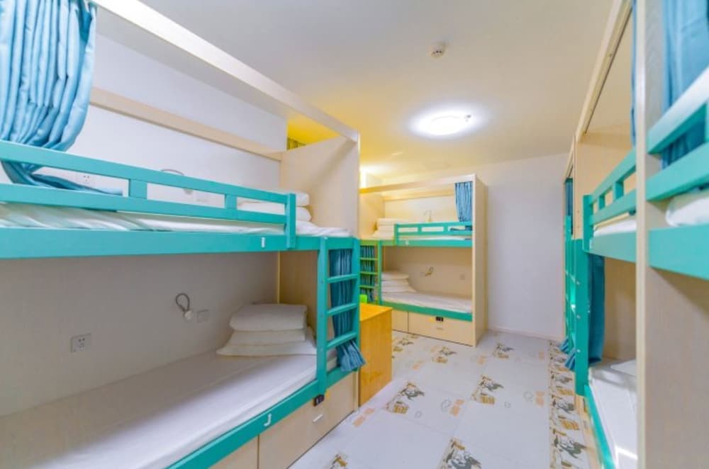 Chengdu Three Fish International Youth Hostel