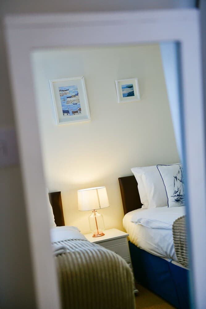 Just Stay Wales - 102 Meridian Bay