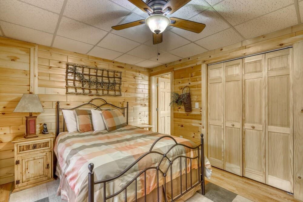 Lucilles Creekside Hideaway