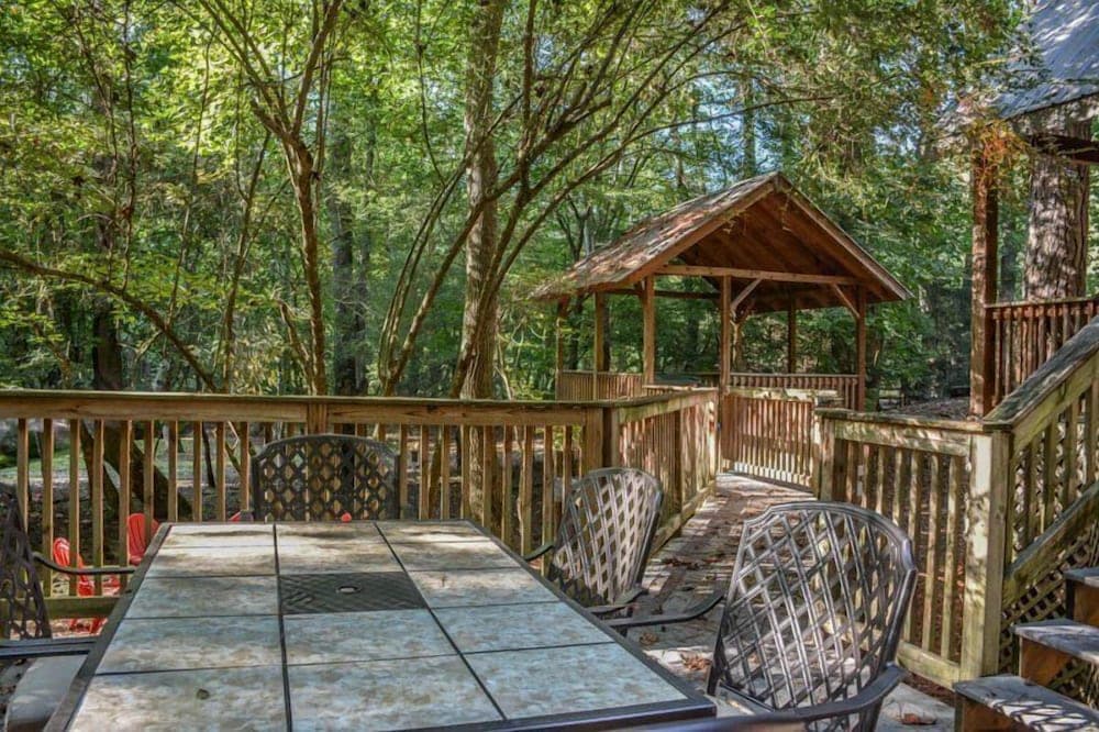 Harleys River Retreat