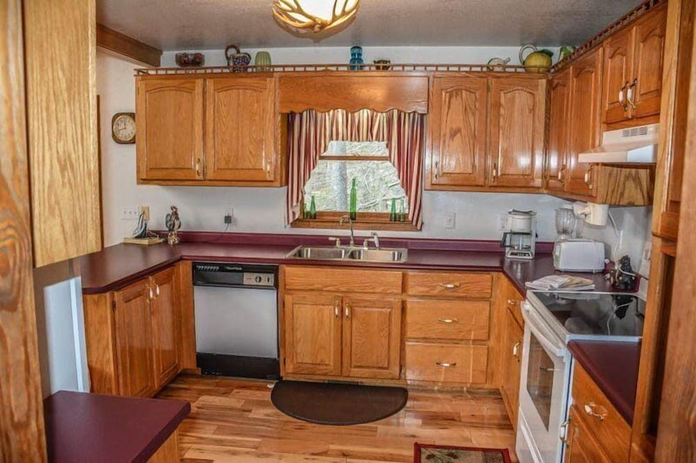 Beavers Mountain Escape