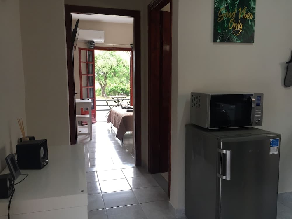 Alexander Apartments