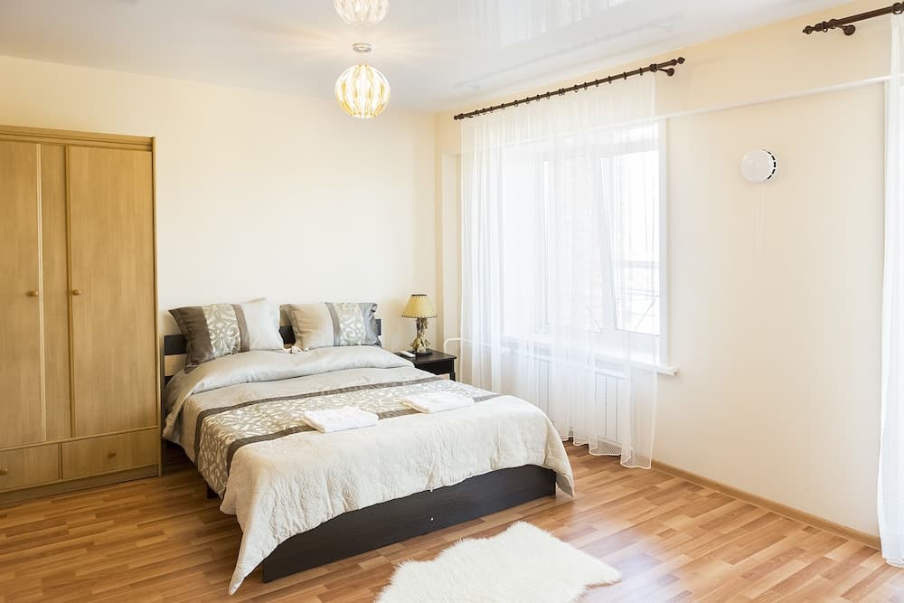 Apartment Comfort on Yadrintseva 18