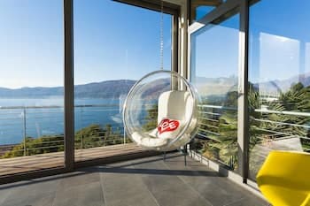 Luxury Italian Lakes Villa With Private Pool, Gym, Bbq, Wifi, Lake Views