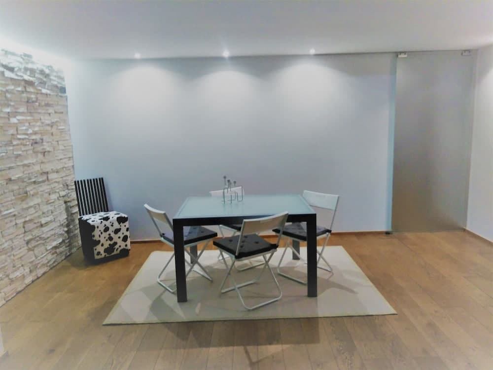 Portohall Beach & Hot Tub