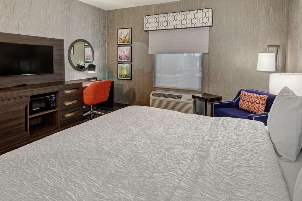 Hampton Inn Fresno Airport