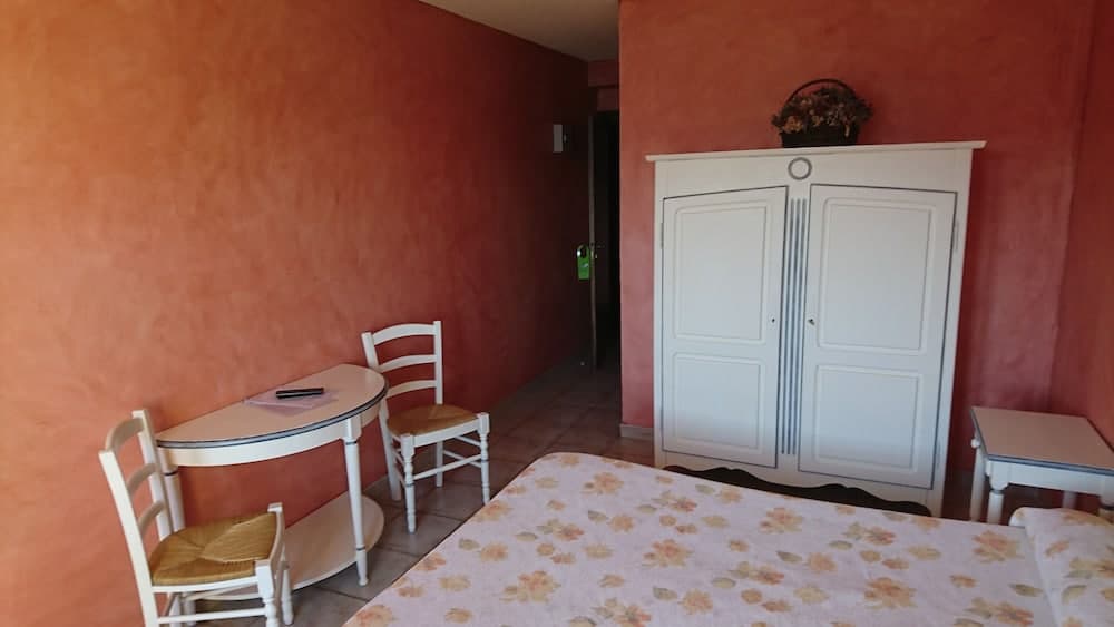 Hôtel Restaurant Les Cavalets