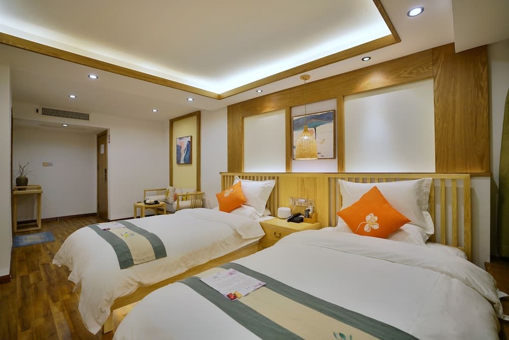 Yuexijiang Boutique Holiday Hotel