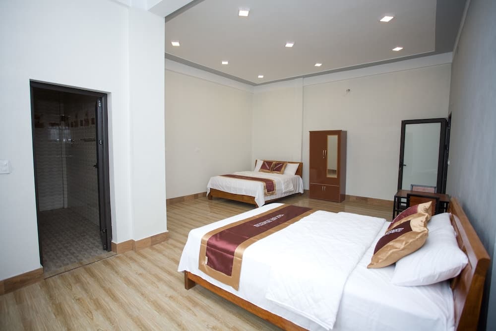 Nam Anh Hotel - Hostel