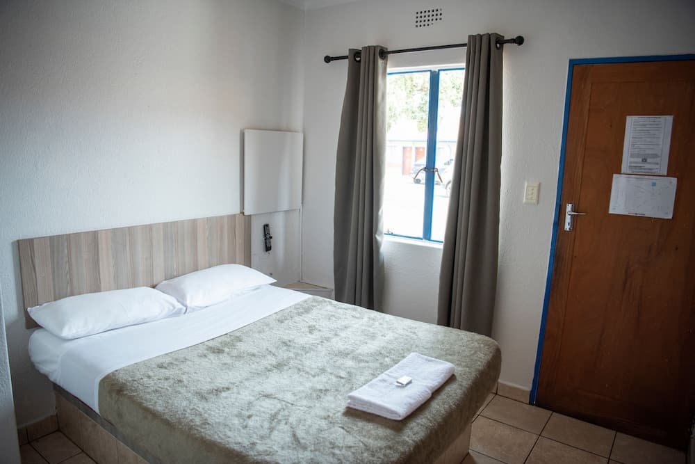 Ecomotel O.R Tambo Intl