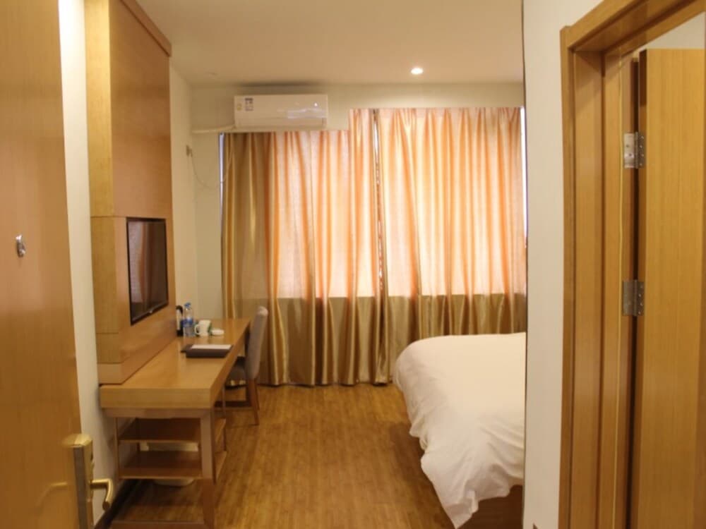 GreenTree Inn Jinan Changqing District Changqing University Town Express Hotel