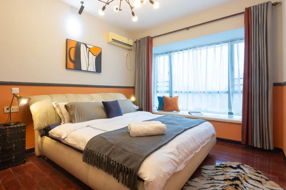 Locals Boutique Apartment Qianshan No.11
