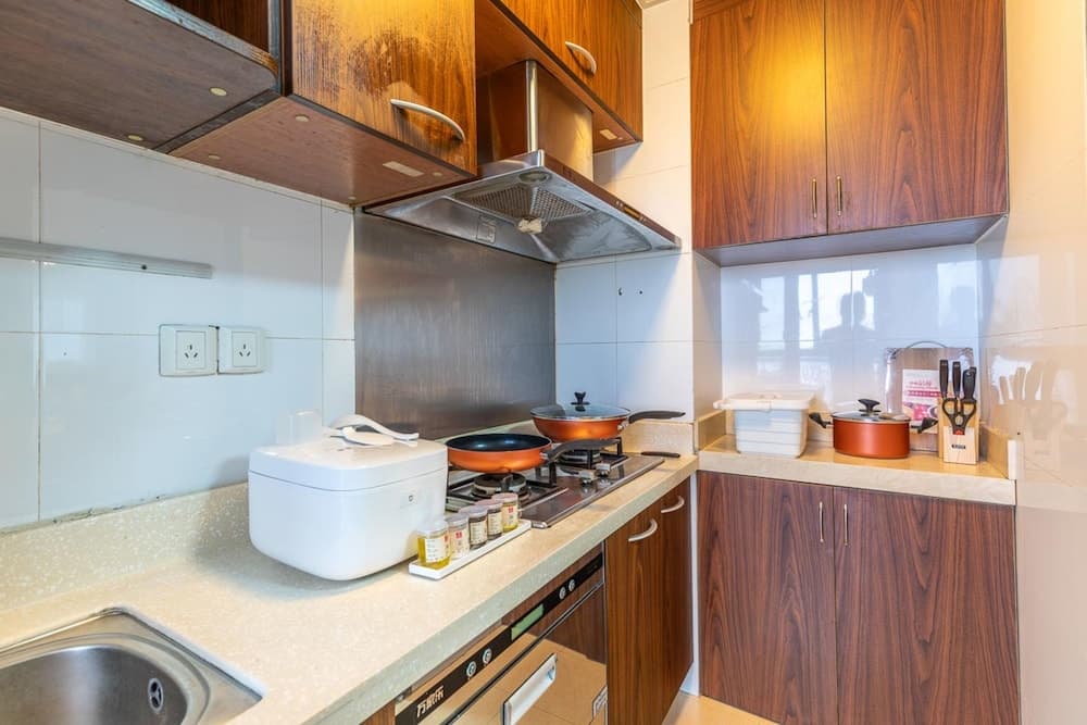 Locals Boutique Apartment Huafa Plaza 9