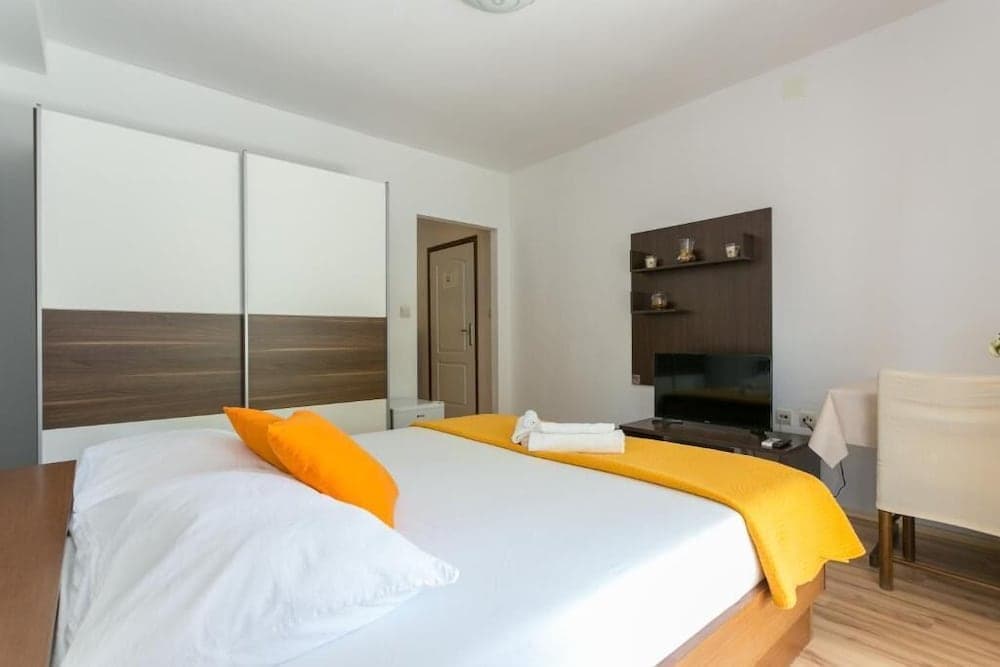 Nika Room - Adults Only