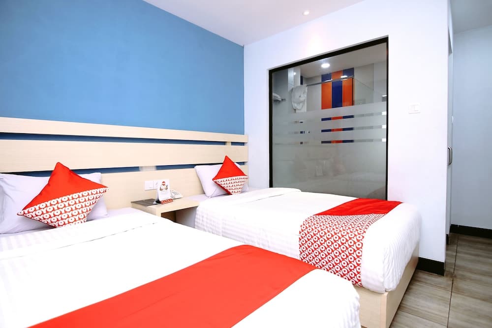 Budget Hotel By The Harbour