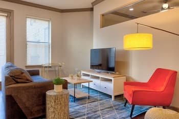 Kasa Central West End St. Louis