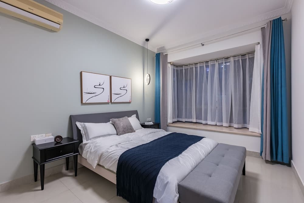 Locals Boutique Apartment Huafa Plaza 21
