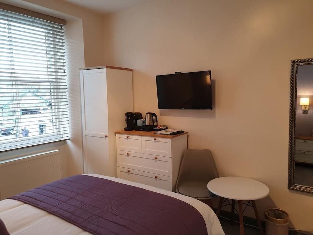 Compston House B&B - Adults Only