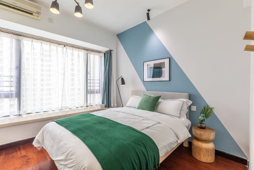 Locals Boutique Apartment Huafa Plaza 36