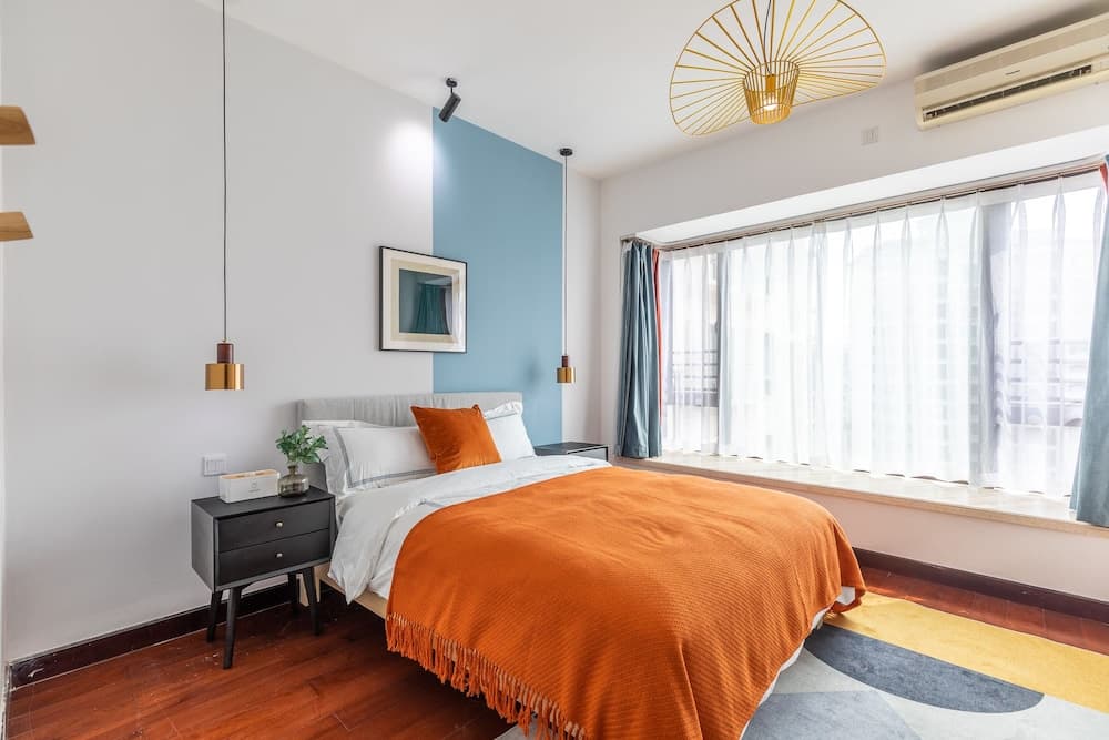 Locals Boutique Apartment Huafa Plaza 36