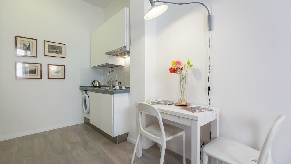 Rental In Rome Beato Angelico Second Apartment