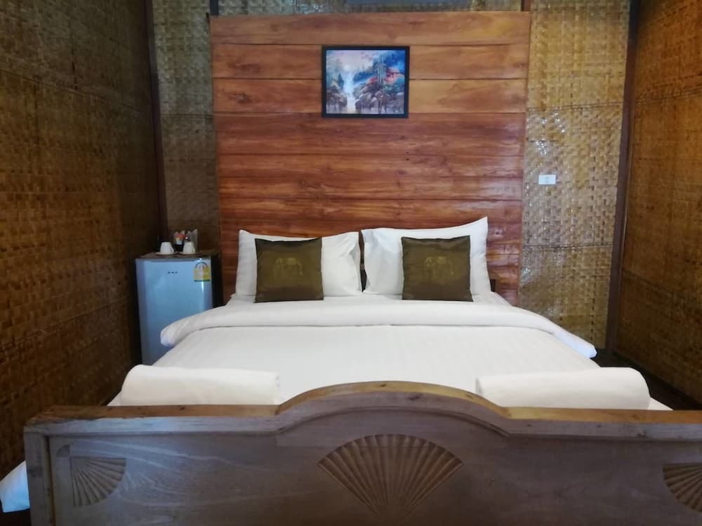 Tayan Resort River Kwai