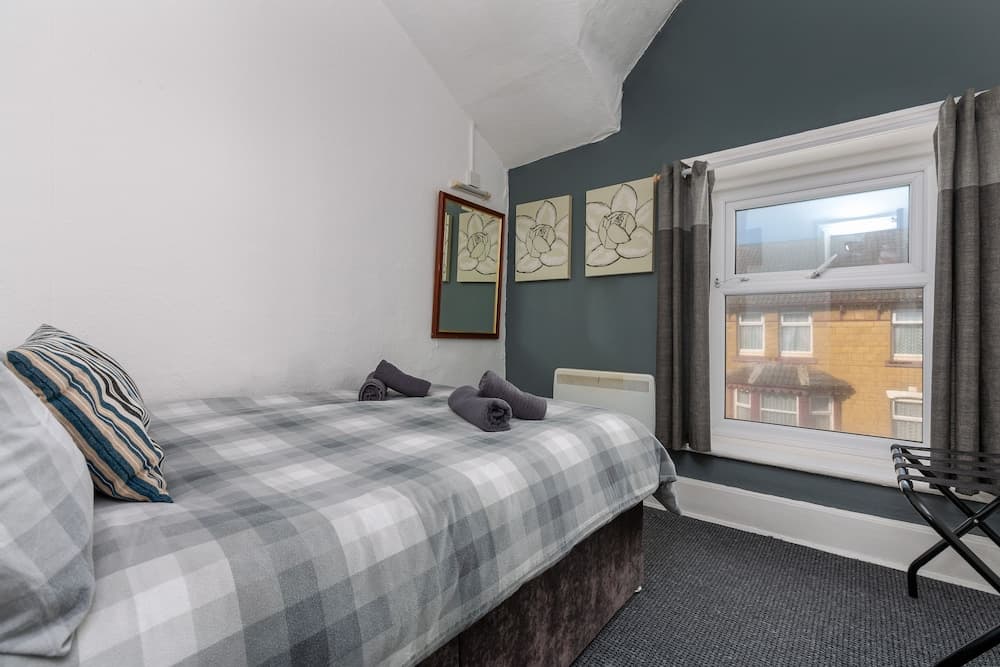 Bromley Central Holiday Home