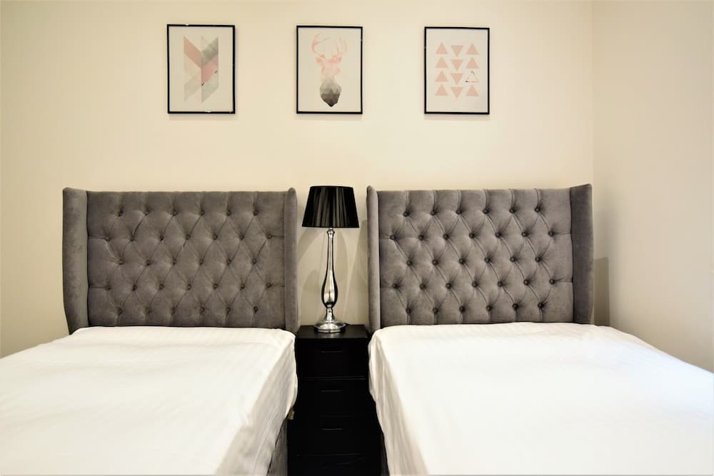 The Hubert - Your Apartment